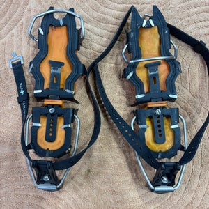 Black Diamond Sabretooth Crampons (Used)