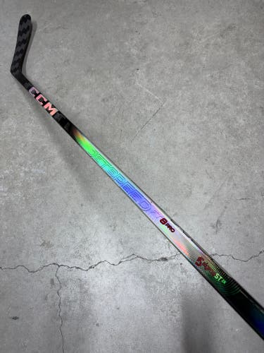 40 Flex P29 JR CCM Jetspeed FT8 Pro Right Hand Hockey Stick Pro Stock (New)