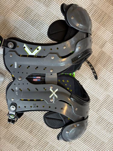X Tech Large Football Shoulder Pads w/ Oregon Ducks Backplate