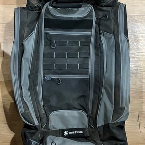 Wire2Wire XL Tournament Catchers Wheeled Bag 2.0 (Used)