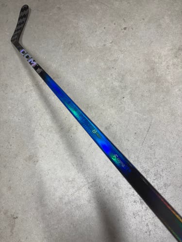 50 Flex P29+1/4 JR CCM Jetspeed FT8 Pro Right Hand Hockey Stick Pro Stock (New)
