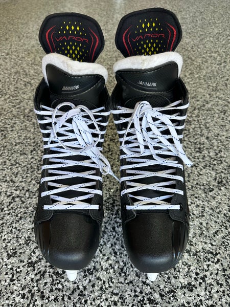 Black/Gray 2024 Bauer Vapor 2X Pro Hockey Skates Regular Width Pro Stock 9.5 (New)