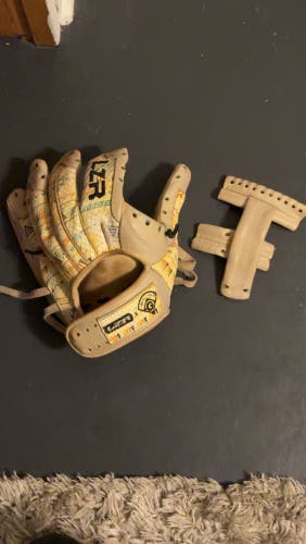 RH Infield Baseball Glove 11.5" (Used)