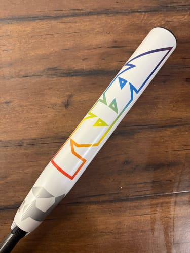 2023 DeMarini Prism Bat 33/22 (-11) Fastpitch Softball Bat