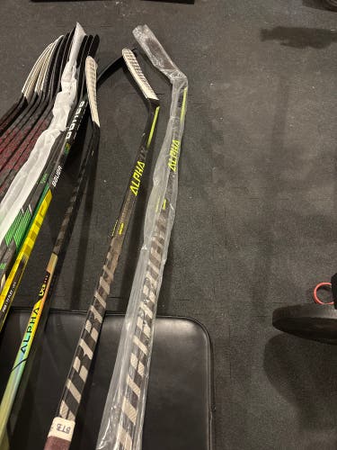 Senior Warrior Alpha LX2 Left Hand Hockey Stick W88 75 Flex (New)