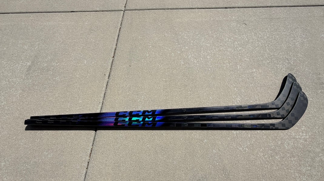 3 pack Senior CCM Ribcor Trigger 10 Pro Right Handed Hockey Stick P28 75 Flex Pro Stock (New)