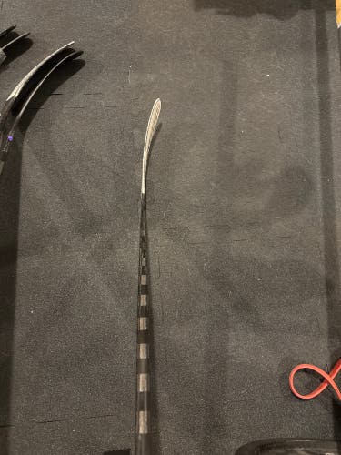 Senior Warrior Alpha LX3 Pro Left Hand Hockey Stick W03 75 Flex (Used)