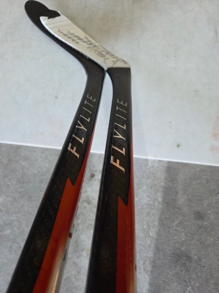 2 pack Int Bauer Vapor Flylite Left Hand Hockey Stick P28 65 Flex (Used)