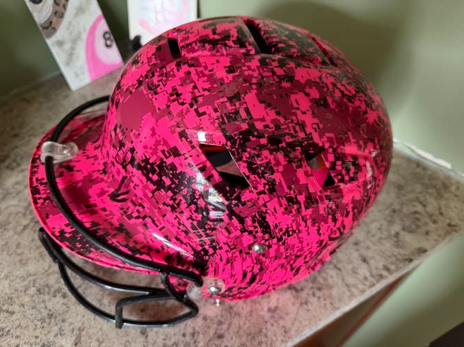Large Schutt Batting Helmet (Used)