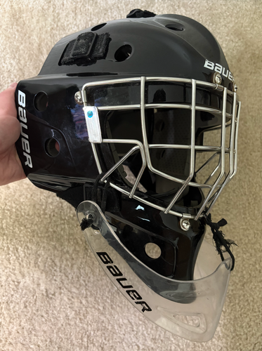 Senior Bauer 940x Goalie Mask (Used)