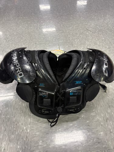 Medium Youth Champro Gauntlet Shoulder Pads (Used)