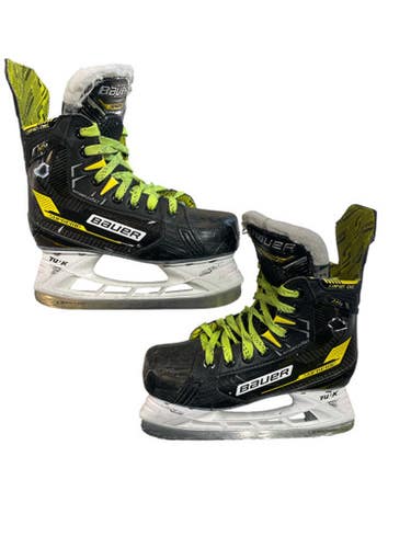 Used Bauer SUPREME M4 Junior Hockey Skate Junior 03 11873-S000231267