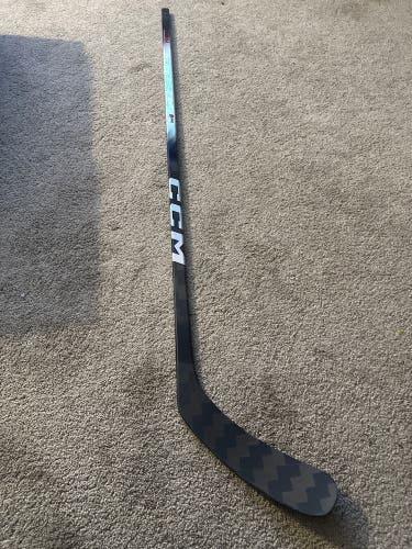 Intermediate CCM JetSpeed FT8 Pro Left Hand Hockey Stick P29 55 Flex (New)