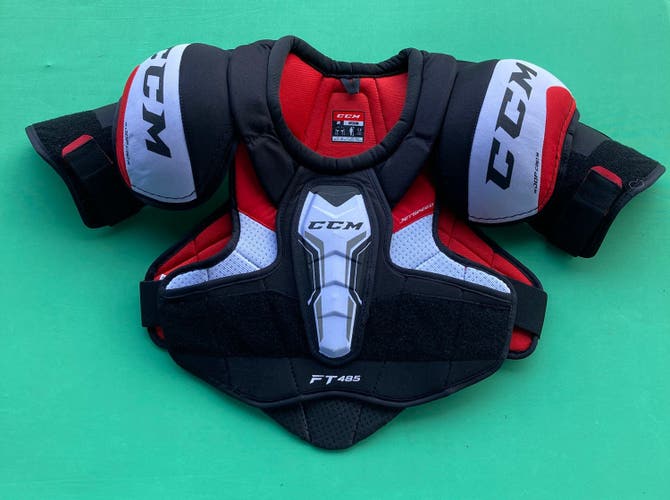 Senior Medium CCM JetSpeed FT485 Shoulder Pads