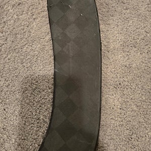 Senior Bauer Vapor Flylite Left Hand Hockey Stick 77 Flex