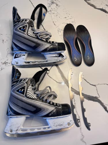 2008 CCM U+ Pro Hockey Skates Regular Width Size 6.5 (Used)