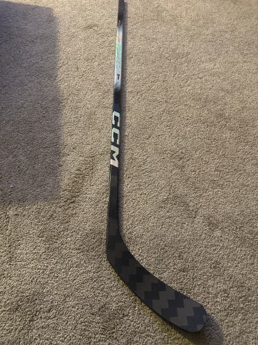 Junior CCM JetSpeed FT8 Pro Left  Hand Hockey Stick P29 40 Flex (New)