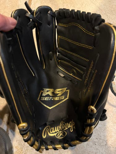 Rawlings R9 LH Pitcher's Baseball Glove 12" (New)