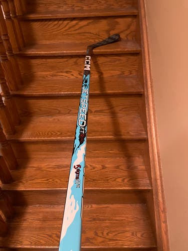 Senior CCM JetSpeed FT9 Pro Right Handed Hockey Stick P29 75 Flex Pro Stock (New)