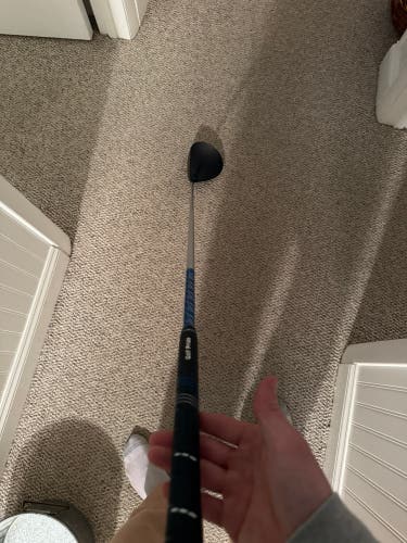 Golf driver Men's 2018 PXG 0811LX Right Handed Driver Regular Flex 10.5 Loft (Used)