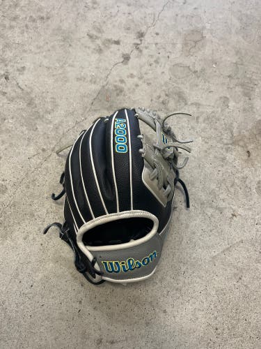 Wilson A2000 RH Infield Baseball Glove 11.5" (Used)