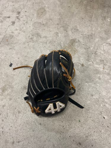 44 Pro 44 RH Infield Baseball Glove (Used)