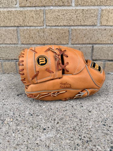 90’s Wilson Staff LHT Infield Baseball Glove 11" (Used)