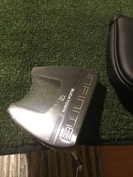 Wilson Infinite Bucktown Putter 34 Inches RH (NEW)