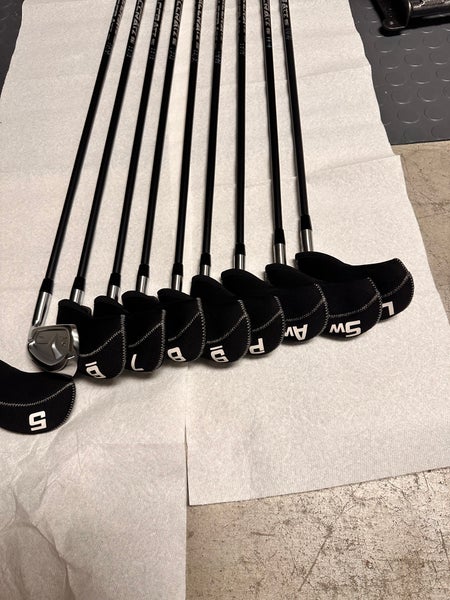 BRANF NEW (9) "PURRED" ACCRA I95 SHAFTS - BRAND NEW JUMBO MAX GRIPS INCLUDED (Taken off Miura TC202