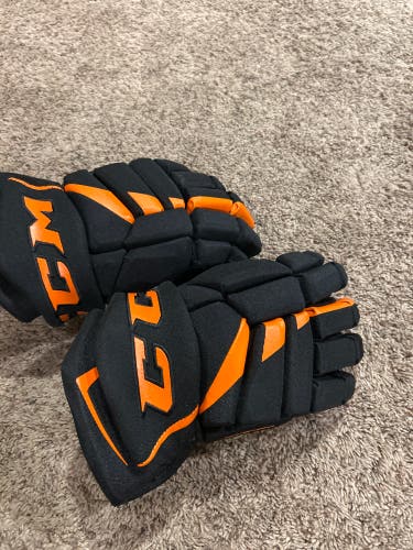 CCM JetSpeed FT485 Gloves 14" (Used)