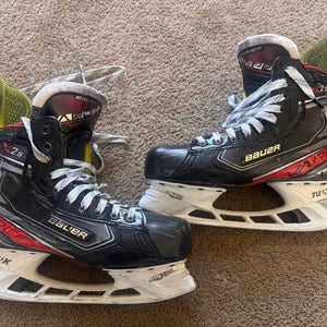 2019 Bauer Vapor X2.9 Hockey Skates Regular Width 9 (Used)