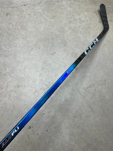 55 Flex P90TM CCM Jetspeed FT8 Pro Left Hand Hockey Stick Pro Stock (New)