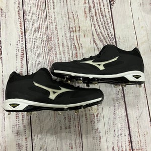 Mizuno Dominant IC Footwear Metal I Size 8 (New)