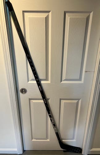 Senior True Catalyst 9x3 Left Hand Hockey Stick P92M 90 Flex Pro Stock (New)