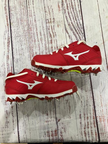 Mizuno Swift 4 Metal Softball Cleats I Size 7 (New)