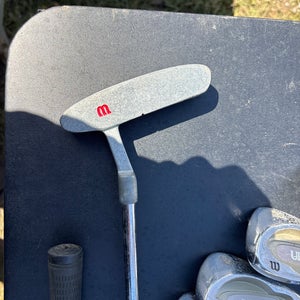 Women's Wilson Ultra Right Handed Iron Set Ladies Flex Steel Shaft (Used)