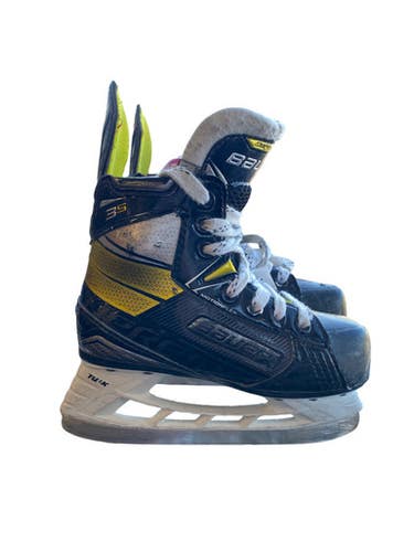 Used Bauer SUPREME 3S Youth Hockey Skate Youth 12.0 11883-S000160912