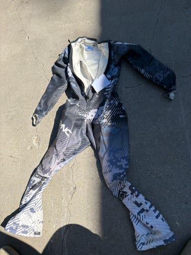 Unisex Small SYNC Ski Suit (Used) FIS Legal