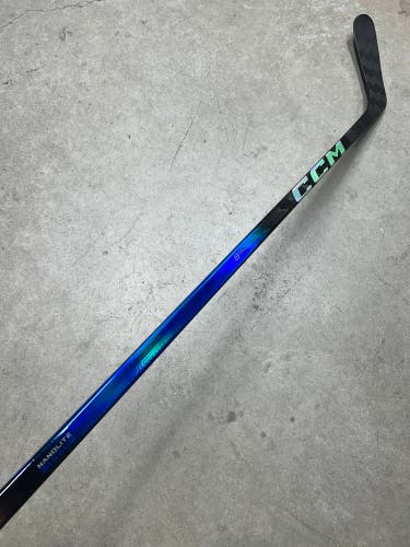 40 Flex P90TM JR CCM Jetspeed FT8 Pro Left Hand Hockey Stick Pro Stock (New)