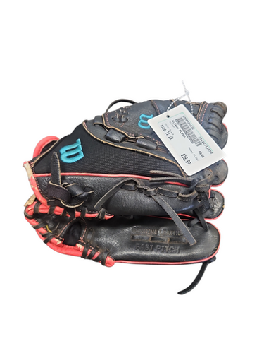 Used Wilson FLASH BB/SB Glove RH Throw Black 11" 11850-S000022622