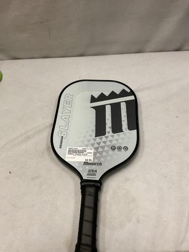Used MONARCH DRAGON SLAYER Pickleball Racquet Black 11490-S000271244