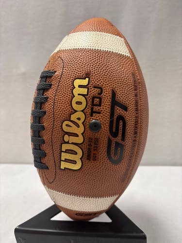 Used Wilson Junior Football 11490-S000269776