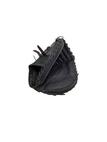 Used Wilson A360 BB/SB Catchers RH Throw Black 31 1/2" 11347-S000268064