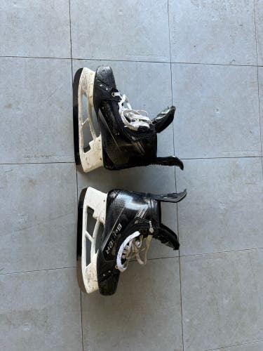 Black 2023 Bauer Hockey Skates EEE 7 (Used)