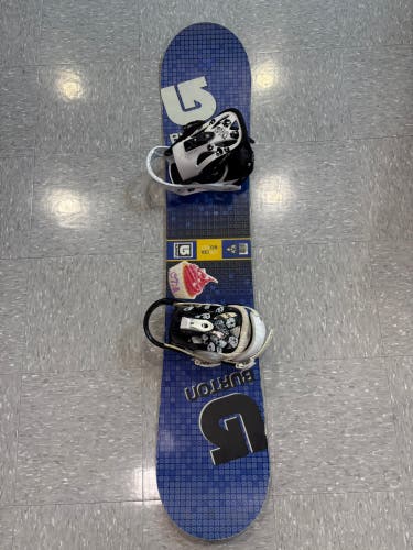 Kid's Burton LTR 138cm Snowboard | Small Burton Custom Bindings (Used)