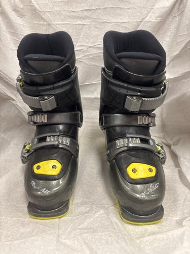 Mondo 23 & 23.5 Kid's Dalbello 4factor FX2 Ski Boots (Used)