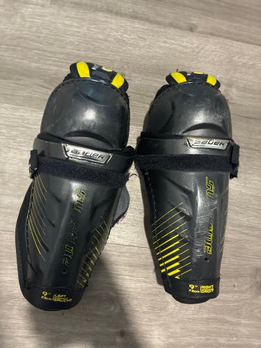 Junior Bauer Supreme 1S 9" Shin Pads (Used)