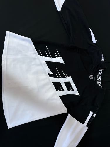 Black Size 52 Men's Adidas Jersey (Used)