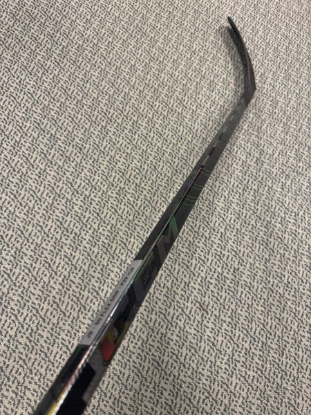 Junior CCM XF Ghost Right Handed Hockey Stick P29+1/4 50 Flex (New)