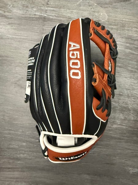Wilson A500 RH Infield Baseball Glove 11.5" (New)